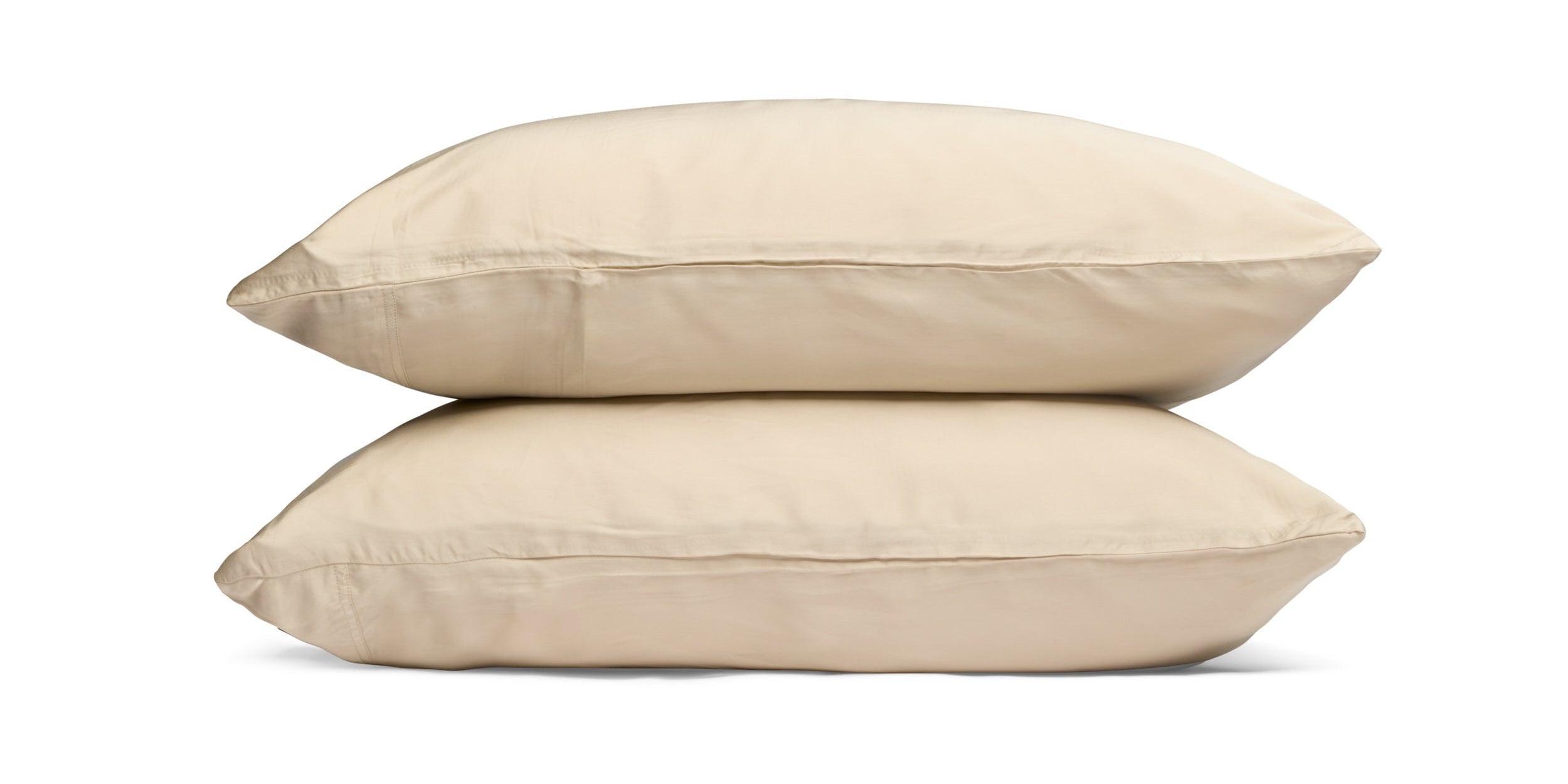 Sett med to putetrekk i beige